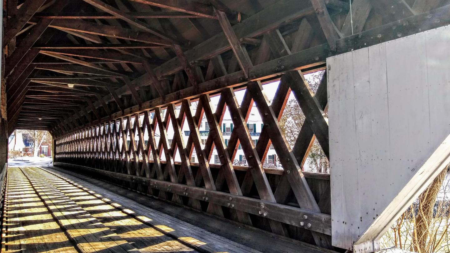 covered bridge truss types