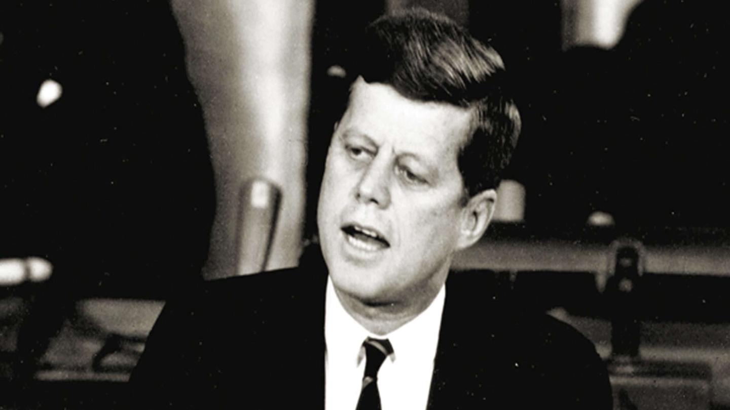 JFK speaking at Amherst College